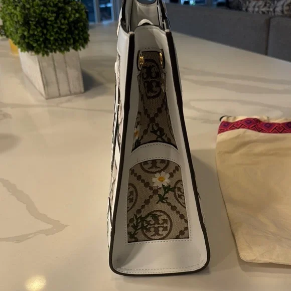 Tory Burch Ella Jacquard Embroidered Quadrant Tote - Picture 6 of 14